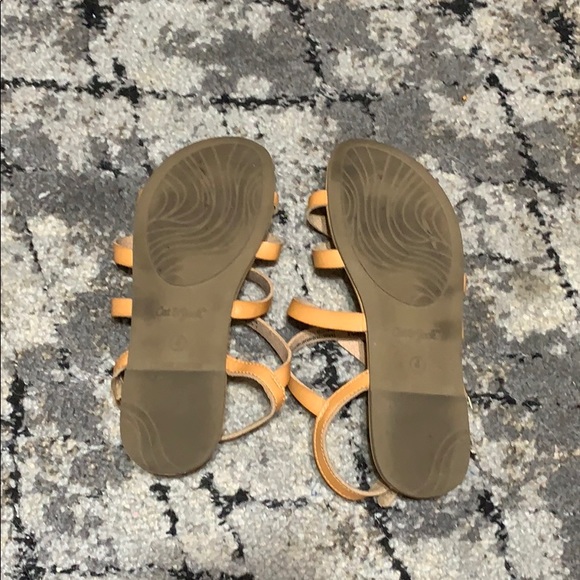 Sandals - Picture 3 of 3